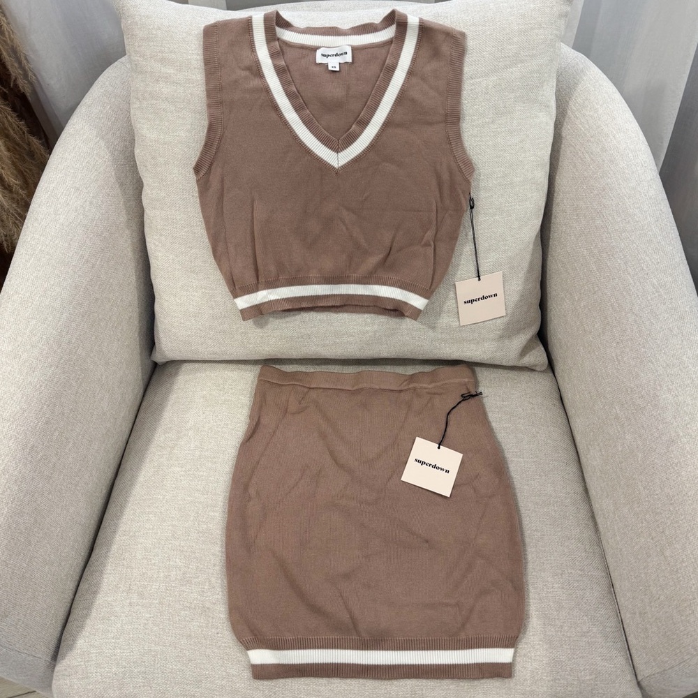 NWT Superdown Bonnie Varsity Skirt Set in Toast - Picture 6 of 10